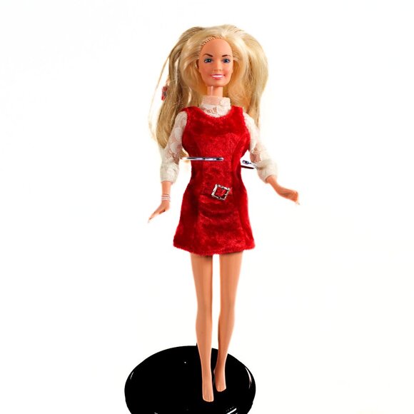 Vintage 1997 Sabrina the Teenage Witch Doll Sabrina Surprise 11" Collectors Doll - Picture 1 of 15